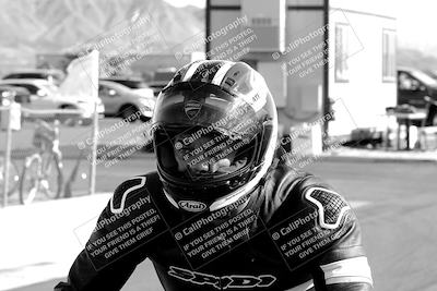 media/Mar-20-2023-Moto Forza (Mon) [[d0bbc59e78]]/Around the Pits/
